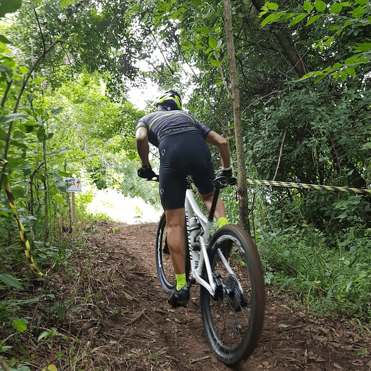 técnica de subida no mtb